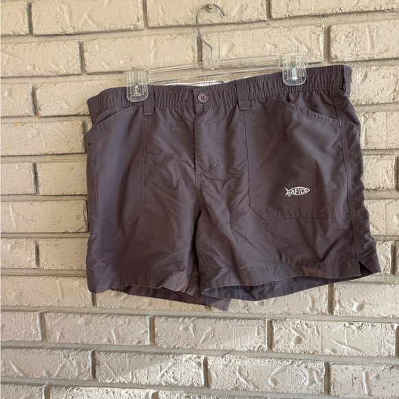 AFTCO Women’s Original Fishing Cargo Shorts Size 8 Grey Summer Fishing Outdoors - Picture 2 of 7